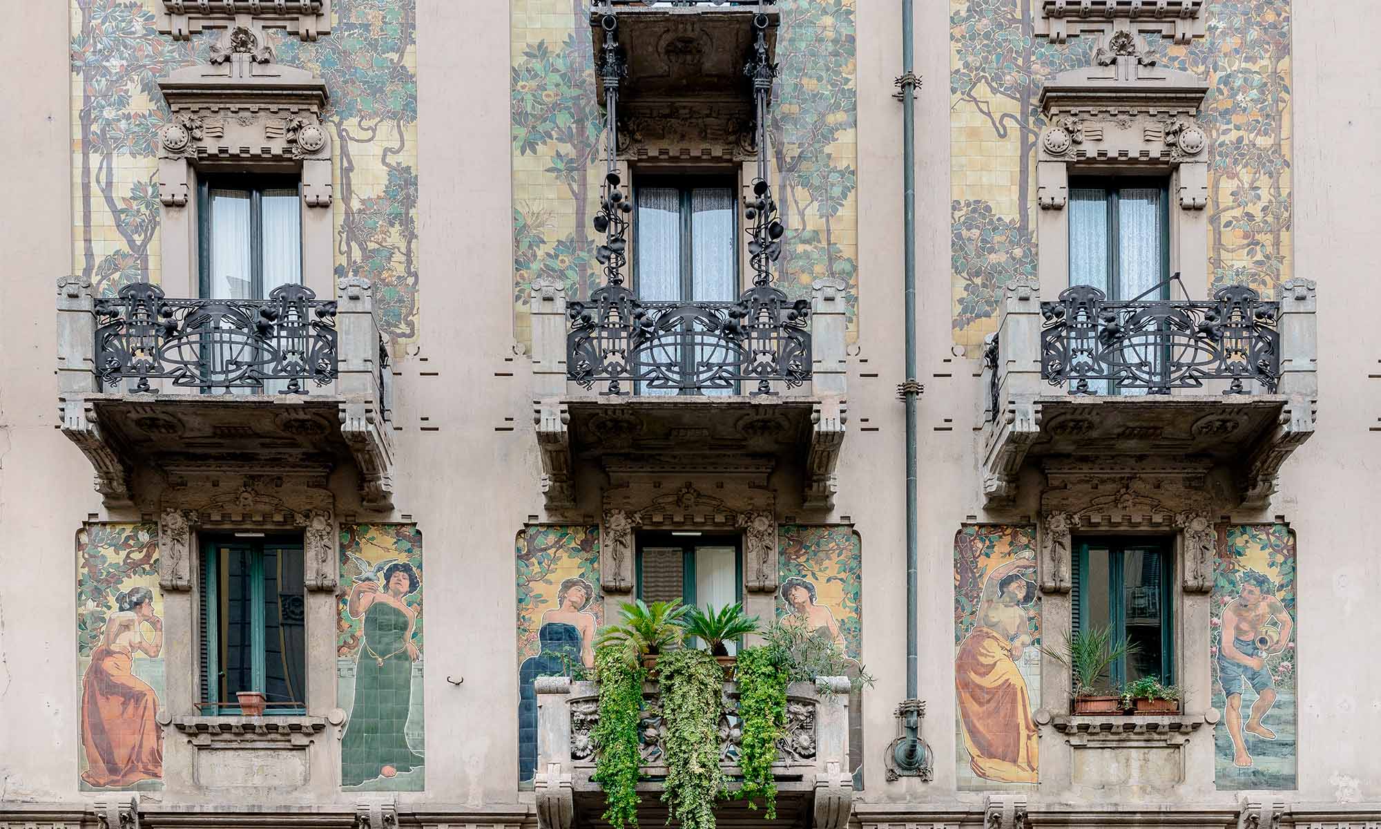 rr-real-estate-milano-